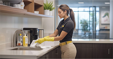 Why Book Your One Time Clean with Fantastic Services Mornington?